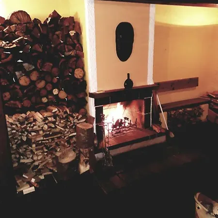 Semesterbostad Medvedi Boudy *